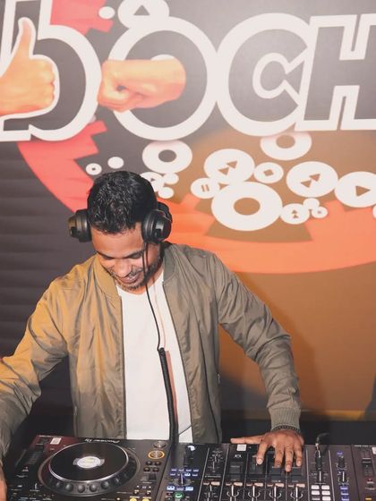 Shawn - Event DJ & VJ Services Electrifying Club Nights photo 10