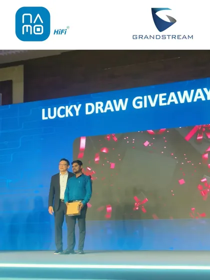 We are proud to be at the forefront of networking technology. Here we are accepting India’s first Grandstream Wi-Fi 7 Access Point, which allows us to offer our clients unparalleled speed and reliability for their business Wi-Fi networks.