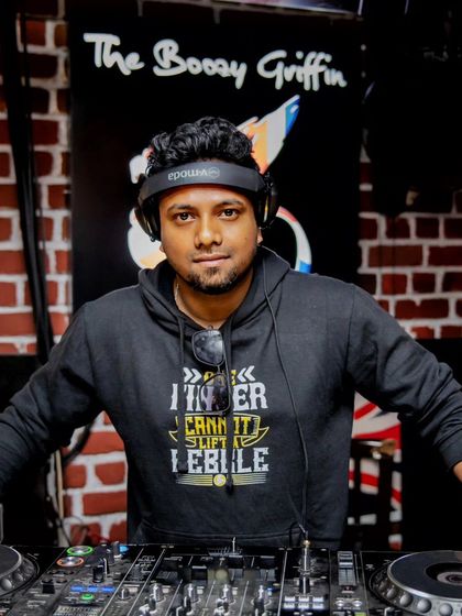 DJ Vidyut - Club & Nightlife DJ/VDJ Services The DJ Vidyut Lookbook photo 30