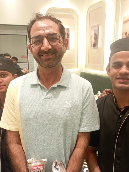 Hamare Mehman: Our Valued Guests photo 41