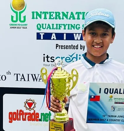 Celebrating another qualification for the Taiwan Junior Open.