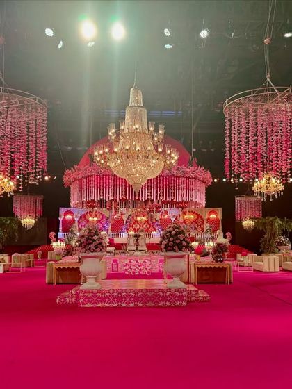 Grand Mandaps & Sacred Spaces photo 25