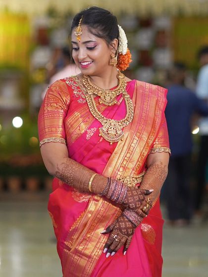 Soujanya Gowda - Bridal Makeup & Styling Elegant Reception & Engagement Styles photo 14