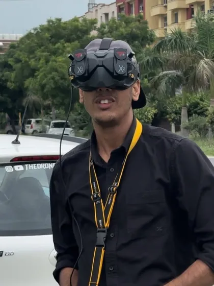 A selfie with my FPV goggles on. This is the standard look for me on a shoot day.
