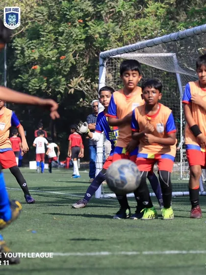 Players from our U11 team defending together during a training game in the league.