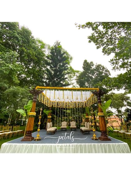 Petals - Wedding Decoration & Styling Timeless South Indian Mandaps photo 19