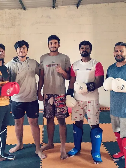 The weekend crew after a kickboxing and BJJ class at our Hosa Road location. It's a great way to start the weekend.
