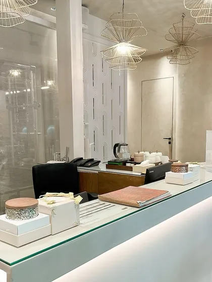 The heart of our studio is our reception area. It is a cozy space where we greet you with a smile and where your journey to balance begins.