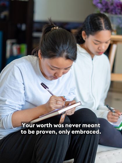 I had the honor of hosting a journaling workshop on Women's Day. It was a beautiful session of reflection, self-expression, and reminding ourselves of the strength we carry. Here are some affirmations we explored.