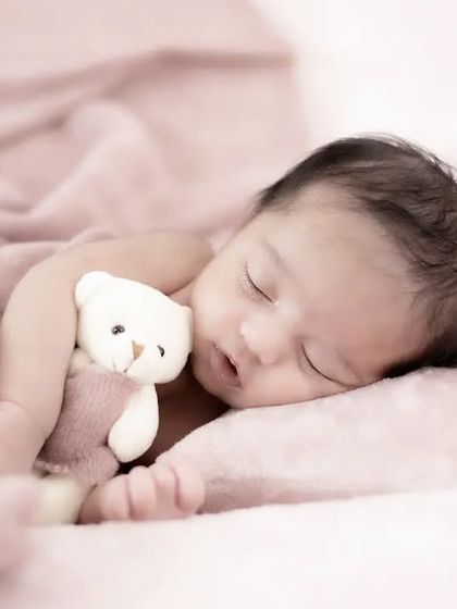 Newborn Dreams: The First Few Days photo 64