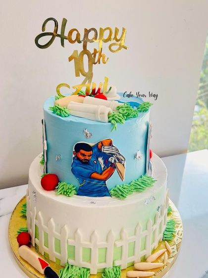 A smashing hit for the big 10. This two-tier cricket-themed cake is perfect for a young fan.