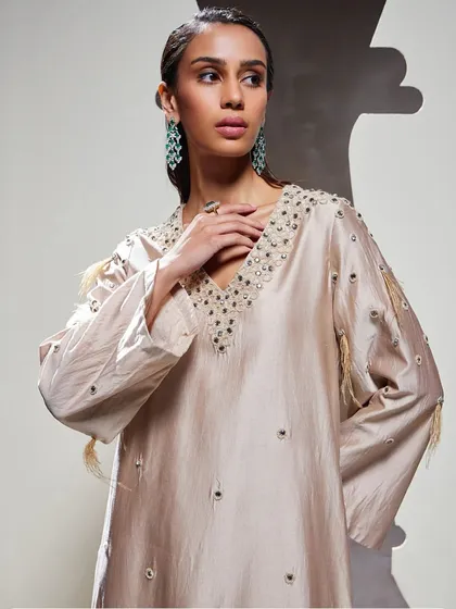 The Dara Kurti Set, a striking celebration of monochromatic elegance, perfect for a sophisticated and modern festive look.