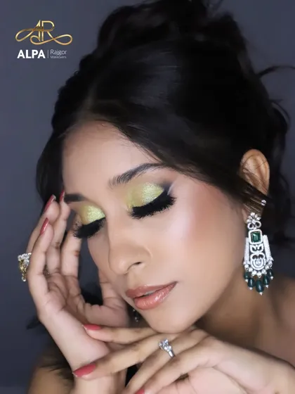 A close-up on the dramatic eye makeup, perfect for an evening event.