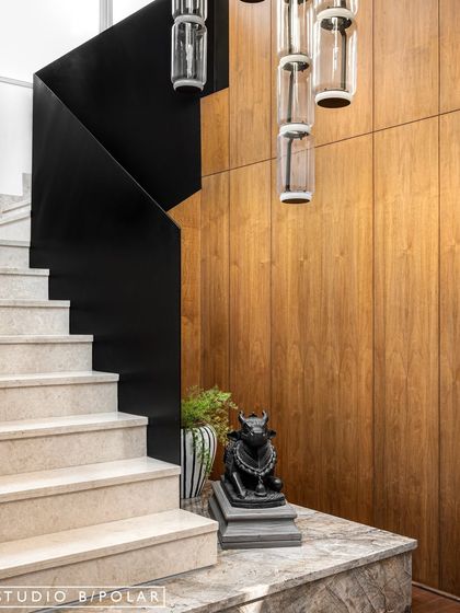 The Art of Detail: Nooks, Staircases & Partitions photo 13