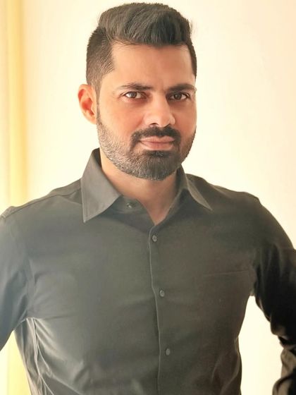 A reminder to myself and to you: you can't pour from an empty cup. Prioritizing your health isn't selfish; it's the foundation for growth in all other areas of your life, including your career.