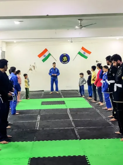 Showing the path means nothing if you can't encourage them to walk on it. Here I am addressing the class before we begin our training, setting the intention for the session.