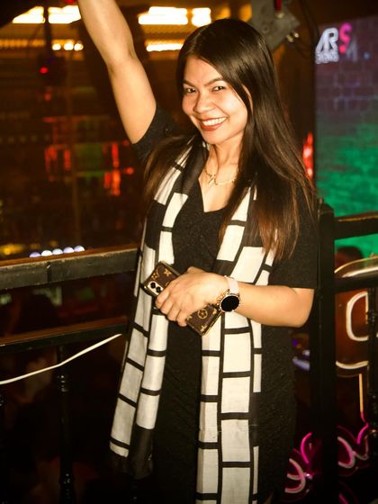 A guest having a great time on the upper level.