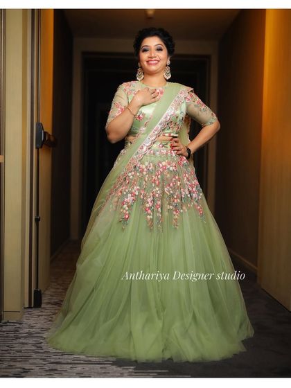 Anthariya Rentals - Gown & Contemporary Wear Rental Lehengas for Every Occasion photo 17