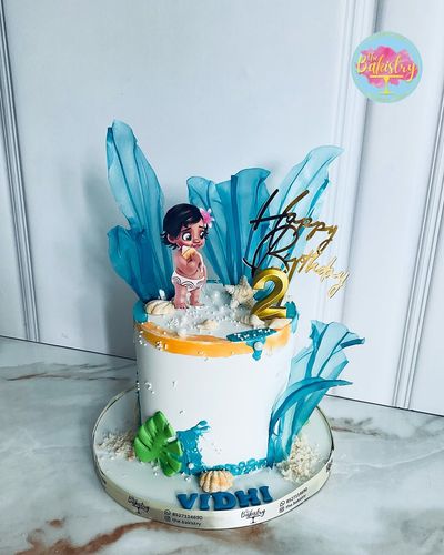 Themed Custom Cakes