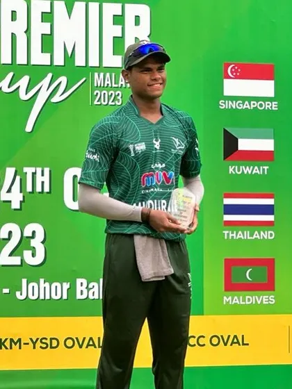Varun receiving his Man of the Match award for his brilliant innings of 64 runs against Bahrain U-19.
