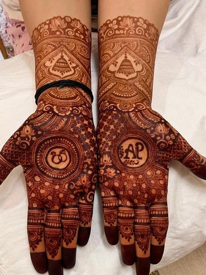 The Rich Henna Stain: My Dark Stain Guarantee photo 9