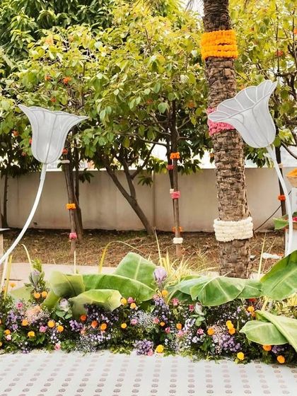 Vibrant Haldi & Mehendi Functions photo 44