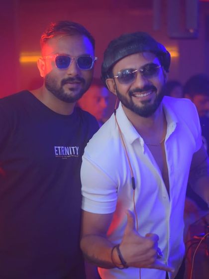 Another shot from my B2B set with DJ A.Ruparel. These collaborations are about mutual respect and a shared love for music.