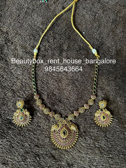 Beautybox Rent House - Bridal and Occasion Jewellery Rental Additional Jewellery & Accessories photo 5