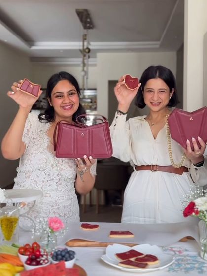 We believe in celebrating every success, big or small! This was such a fun project, creating edible versions of a brand's products to help them celebrate a special launch with their clients.