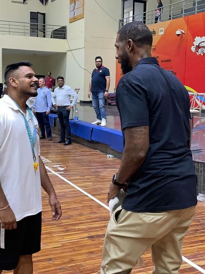 Another shot with Larry Hughes. Learning from those who have reached the pinnacle of the sport is an invaluable experience.