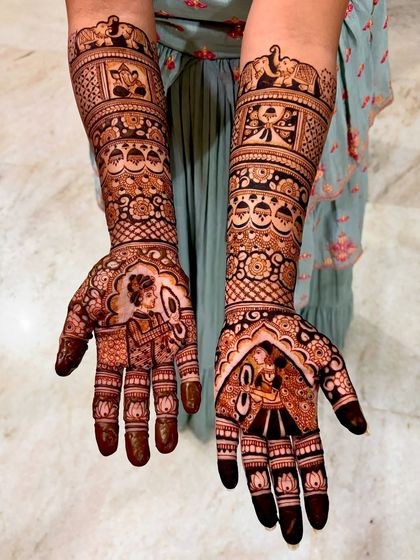 Mitali - Bridal Mehendi Custom Story & Portrait Mehendi photo 23