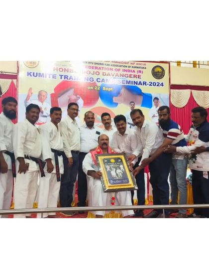 Honoring the organizers and senior instructors at the Davanagere Kumite seminar. Community support is the backbone of our federation.