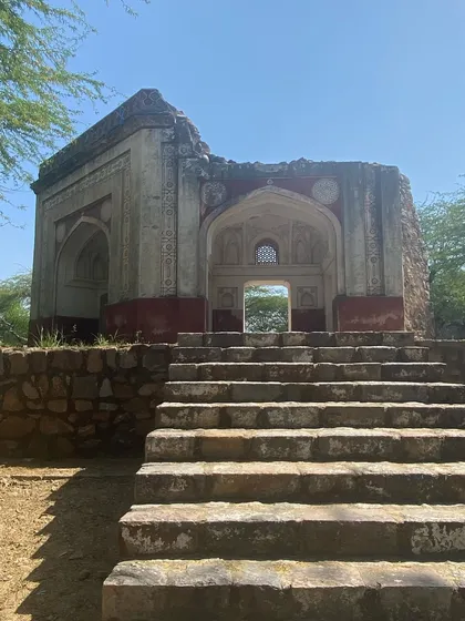 Steps leading up to a tomb in the Batashewala Complex within Sunder Nursery. The complex houses several tombs from the 16th century.