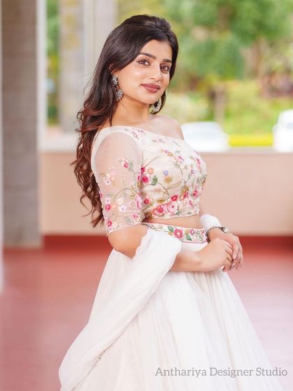 Anthariya Rentals - Gown & Contemporary Wear Rental Lehengas for Every Occasion photo 65