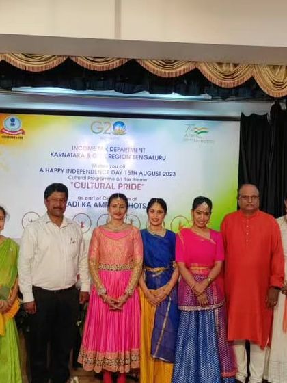 The Rhythmotion ensemble with dignitaries after our performance for the Independence Day celebrations.