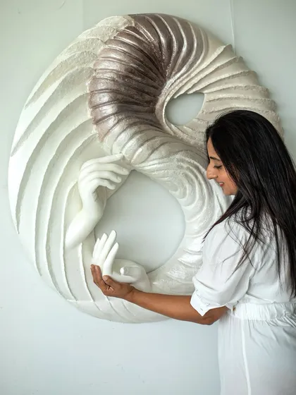 Another moment of interaction with 'The Awakening Cycle series 3'. The hands in the sculpture almost seem to reach out and connect with my own.