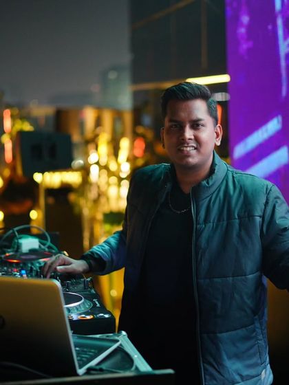 Behind the Decks photo 16