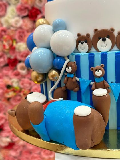 Whimsical & Fantasy Cakes photo 33