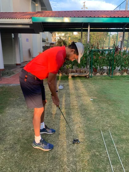 Every journey in golf starts with the fundamentals. This is Day 1 for a new student, where we begin with the most important part of the game: putting. My 'Green to Tee' approach builds confidence from the start.