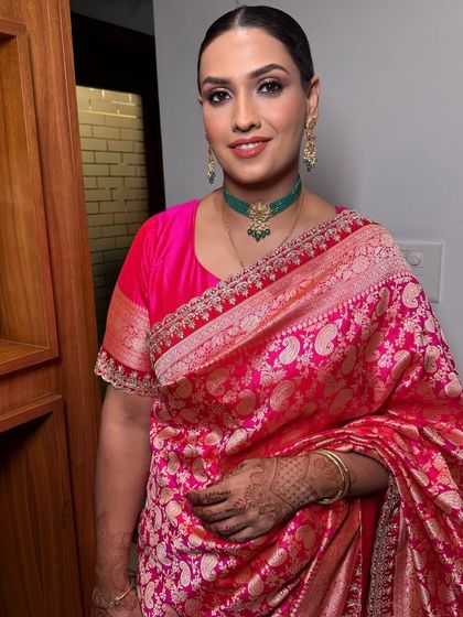 That face card. A clean, skin-focused look with a classic gajra bun for this gorgeous wedding guest.