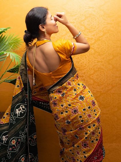 The Saree Lookbook photo 28