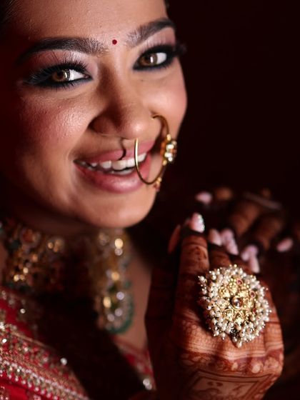 Classic Red & Pink Bridal Looks photo 12