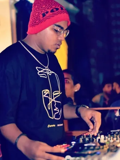 An older photo showing my focus and passion for DJing has been there from the start. The gear changes, but the love for music remains.