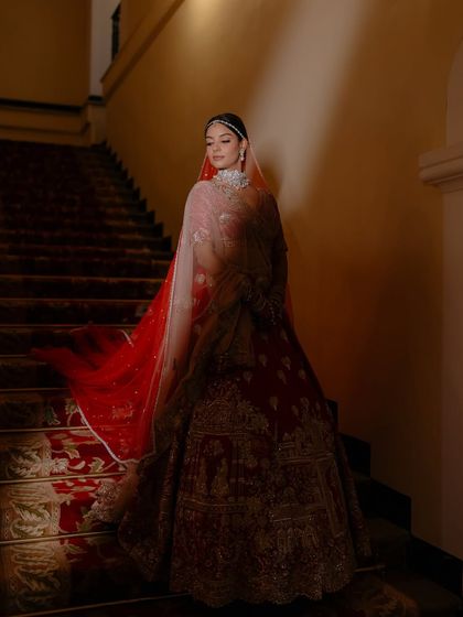 Timeless Red Brides photo 31