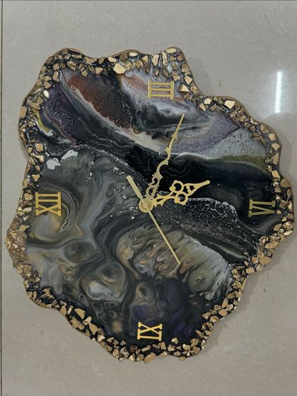 Paint Cafe Studio - Corporate Art Workshops Stunning Resin Art (Clocks, Trays & Decor) photo 21