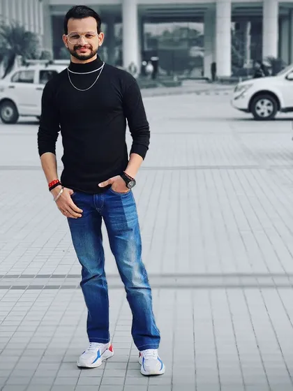 My approach to corporate law is direct and results oriented. I help businesses in Gurgaon protect their assets and resolve disputes efficiently.