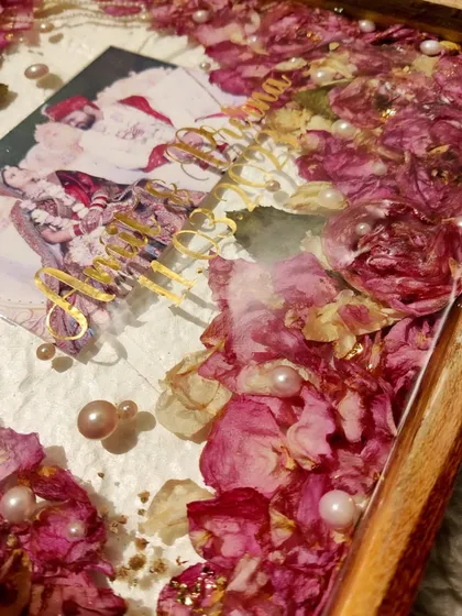 These images and videos showcase various angles and the creation process of my custom wedding and anniversary varmala preservation frames. Each one is made with love to turn your special memories into a timeless treasure.