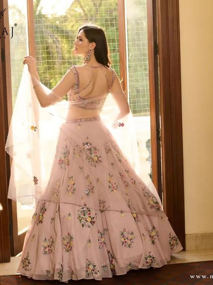 Meraj Couture - Luxury Occasion Wear Ethereal Lehengas: Pastels & Ivories photo 46