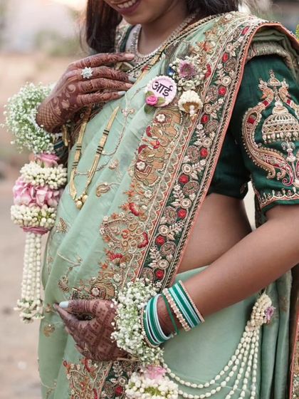 Signature Floral Kalire photo 8