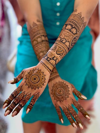 Mitali - Mehendi for Special Occasions Exquisite Bridal Mehendi photo 35